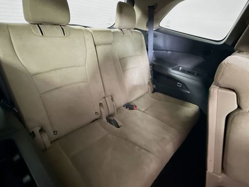 Used 2021 Honda Pilot EX image 26