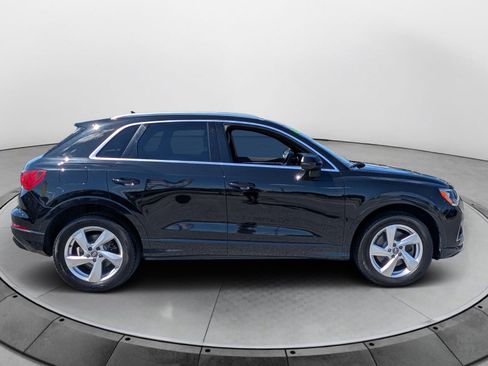 Used 2020 Audi Q3 2.0T Premium AWD/4WD image 2