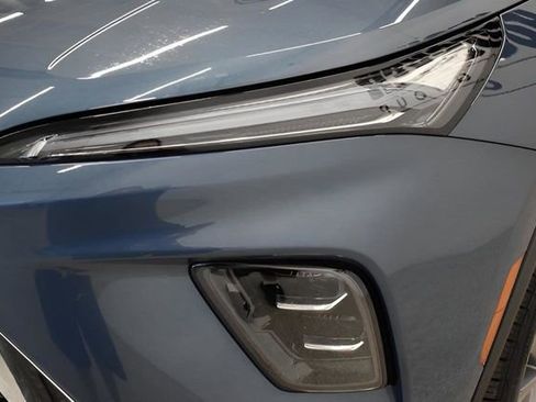 Used 2025 Buick Enclave Preferred image 17