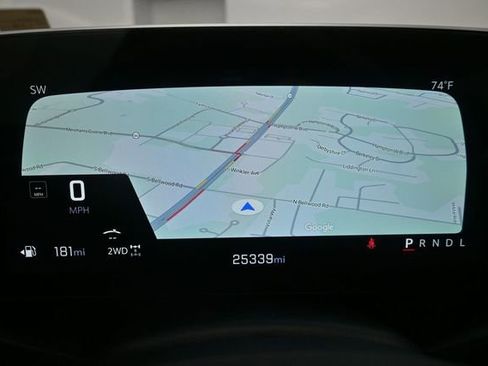 Used 2025 Chevrolet Equinox LT w/ Convenience Package II AWD/4WD image 26