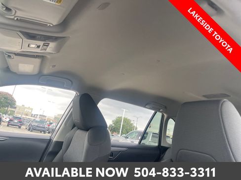 Certified 2025 Toyota RAV4 XLE FWD image 31