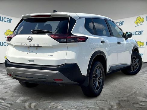 Used 2023 Nissan Rogue S AWD/4WD image 6