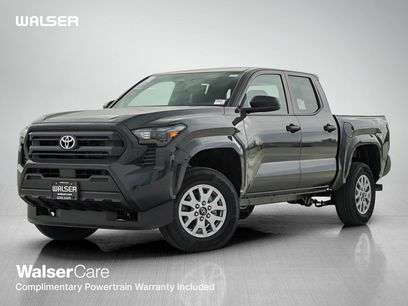 New 2025 Toyota Tacoma SR