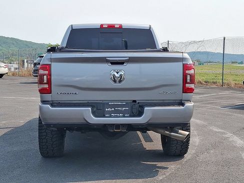 Used 2022 RAM 2500 Laramie AWD/4WD image 4