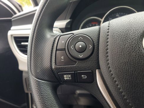 Used 2016 Toyota Corolla LE image 20