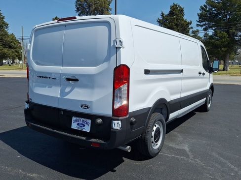 New 2026 Ford Transit 150 Low Roof RWD image 18