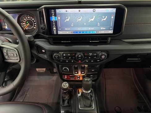 New 2026 Jeep Wrangler Rubicon image 35