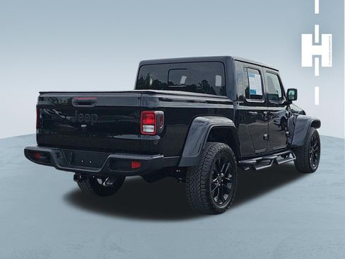 Used 2024 Jeep Gladiator Sport AWD/4WD image 4