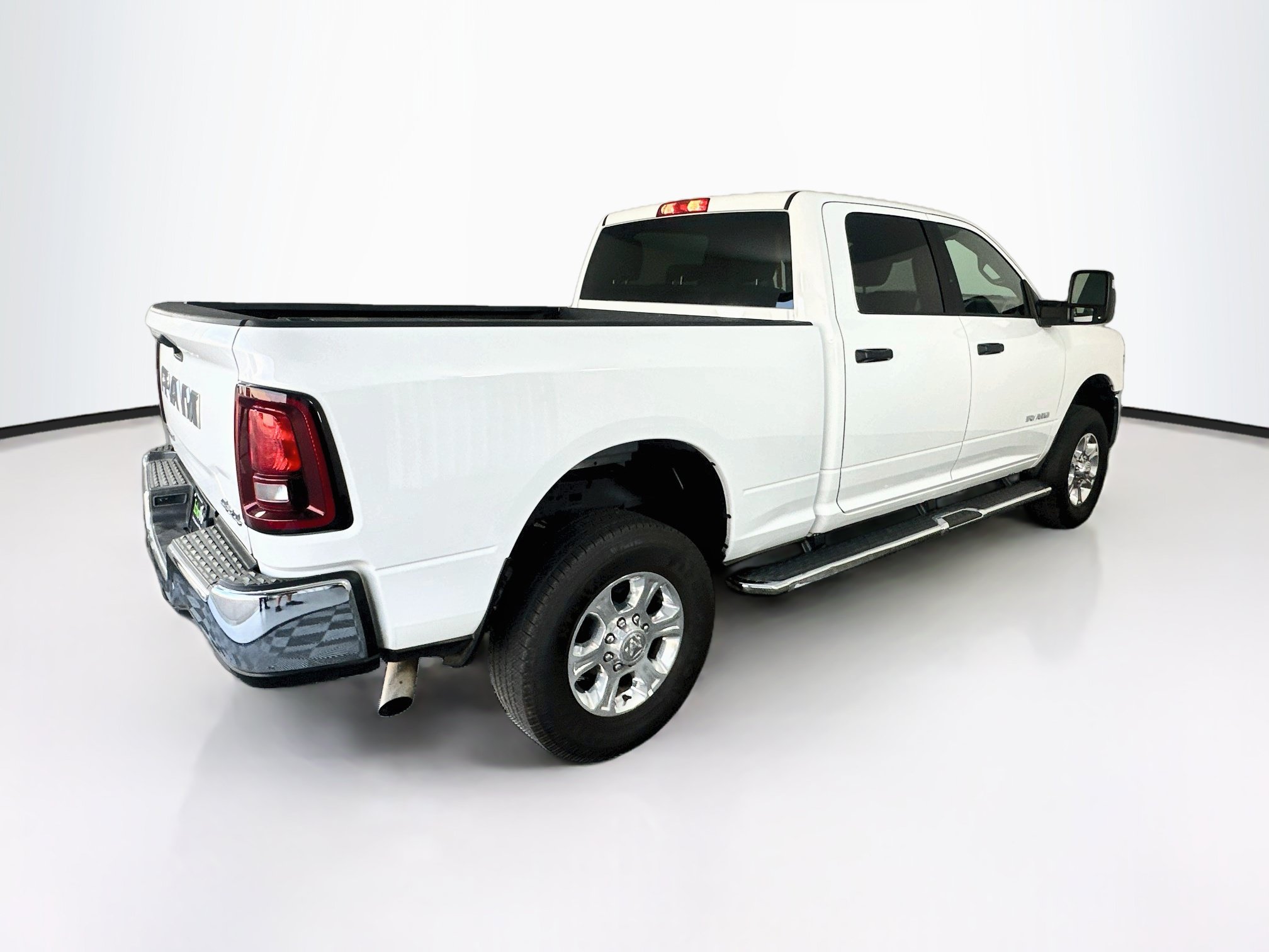 Used 2026 RAM 2500 Big Horn AWD/4WD image 9