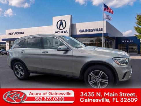 Used 2021 Mercedes-Benz GLC 300 image 1