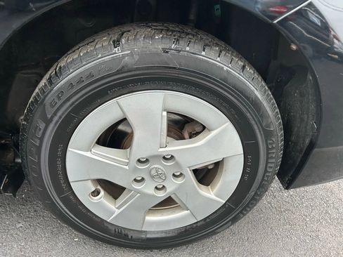 Used 2011 Toyota Prius Three w/ Navigation Pkg image 31