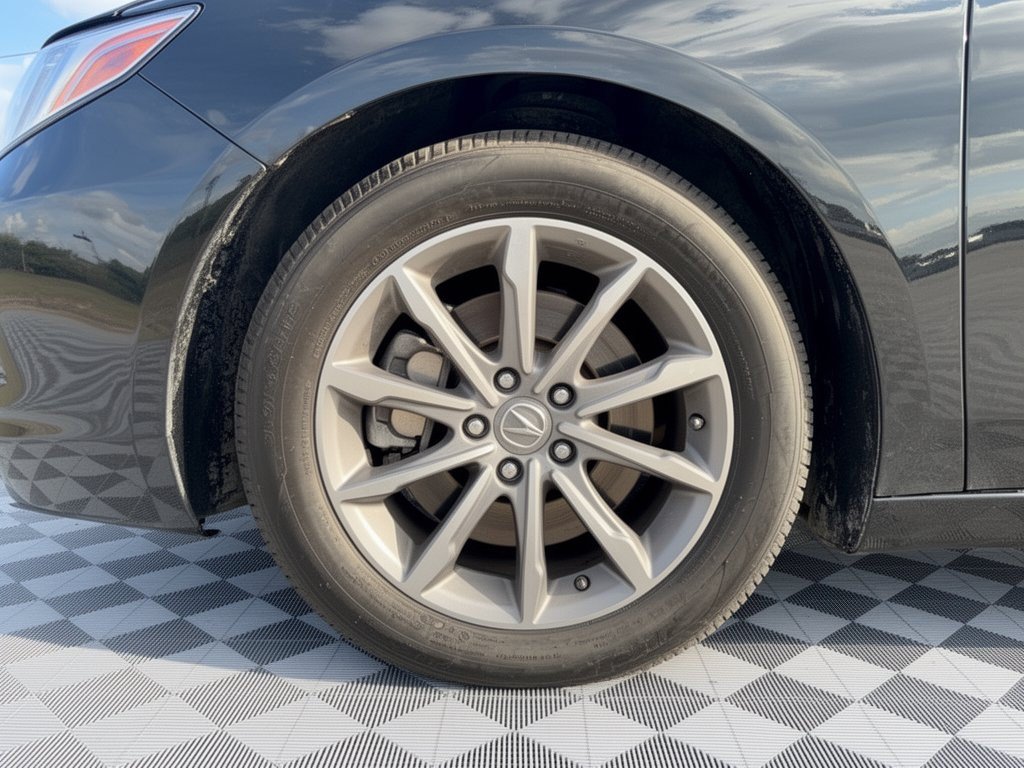 Used 2020 Acura TLX w/ Technology Package FWD image 13