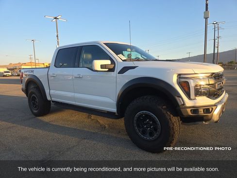 Used 2025 Ford F150 Raptor AWD/4WD image 3