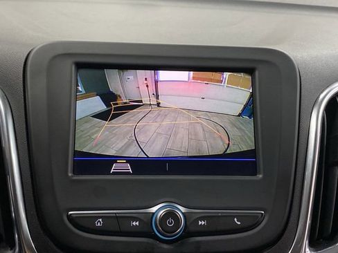 Used 2020 Chevrolet Equinox LT image 9