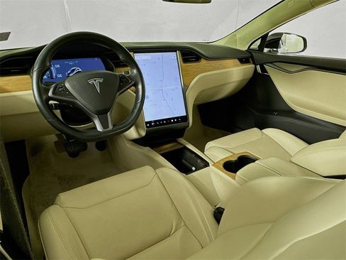 Used 2018 Tesla Model S 75D image 33