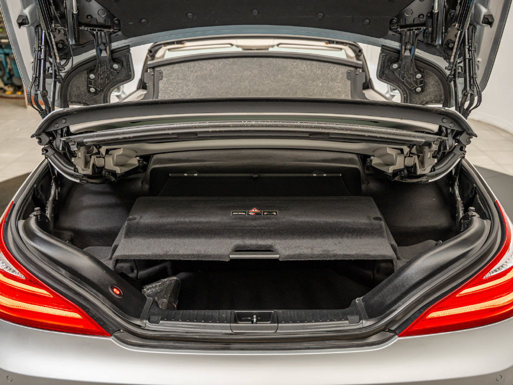 Used 2013 Mercedes-Benz SL 550 image 20