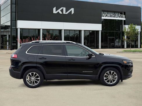 Used 2021 Jeep Cherokee Latitude Plus image 8