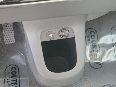 Certified 2024 Hyundai Ioniq 5 SEL image 16