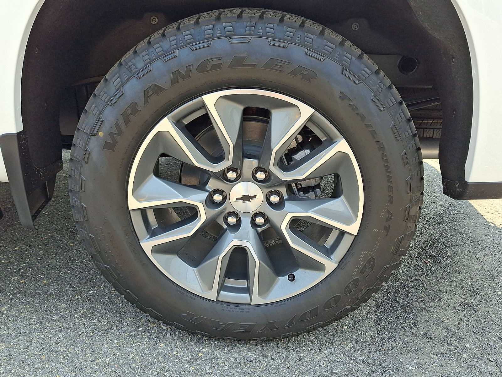 New 2026 Chevrolet Silverado 1500 RST w/ All Star Edition Plus AWD/4WD image 5