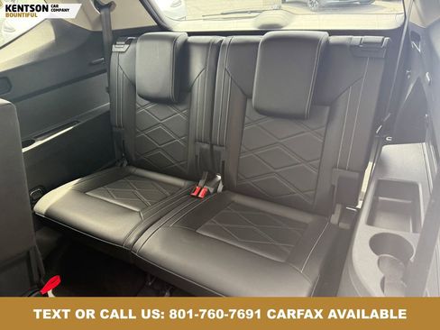 Used 2025 Volkswagen Atlas SE AWD/4WD image 34