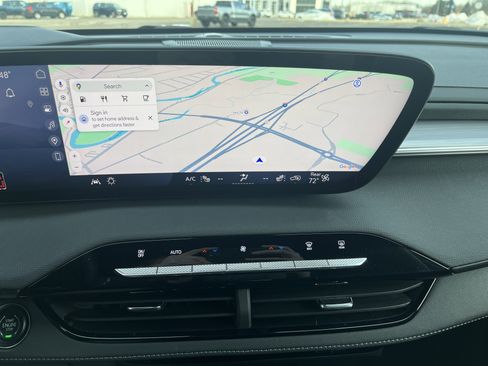 Used 2025 Buick Enclave Preferred image 30