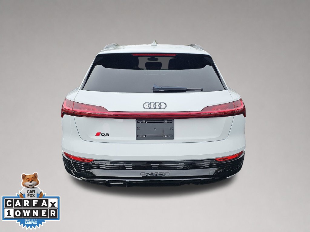 Used 2024 Audi Q8 e-tron Prestige w/ Prestige Package AWD/4WD image 5