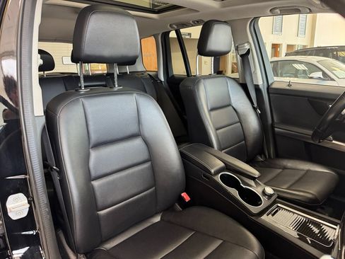 Used 2013 Mercedes-Benz GLK 350 4MATIC w/ Premium 1 Pkg image 18
