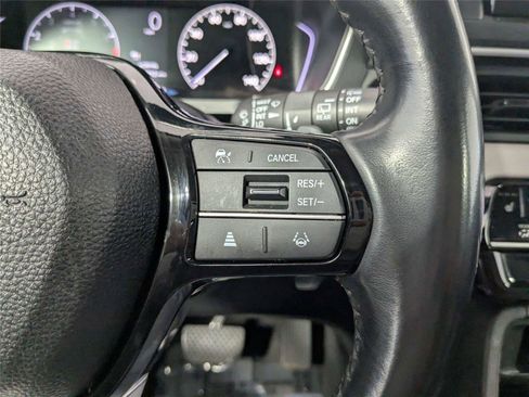 Used 2024 Honda Pilot EX-L image 17