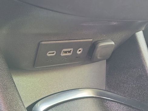 Used 2024 Chevrolet Malibu LT image 11