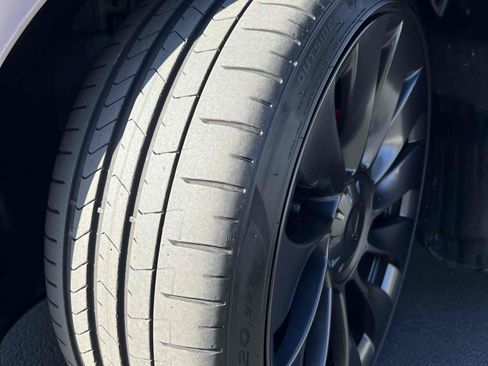 Used 2023 Tesla Model 3 Performance image 17