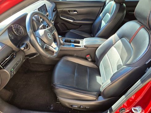 Used 2023 Nissan Sentra SR w/ SR Premium Package image 6