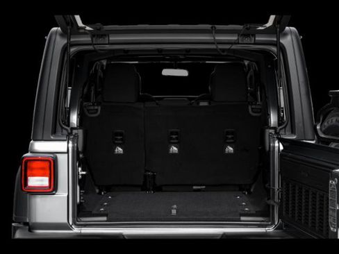 Certified 2021 Jeep Wrangler Unlimited Sport image 9