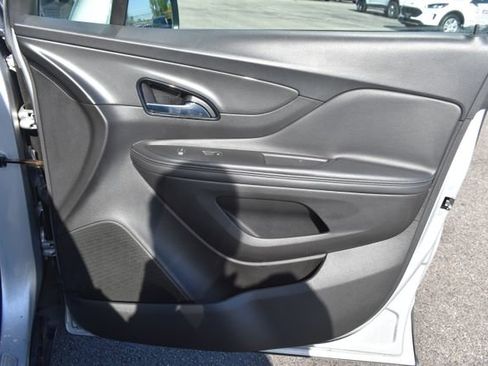 Used 2017 Buick Encore Preferred FWD image 38
