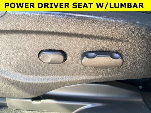 Used 2017 Chevrolet Trax LT w/ LT Convenience Package image 10