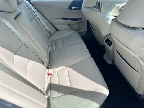 Used 2013 Honda Accord EX-L image 8