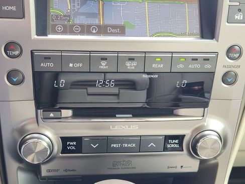Used 2019 Lexus GX 460 Luxury AWD/4WD image 17
