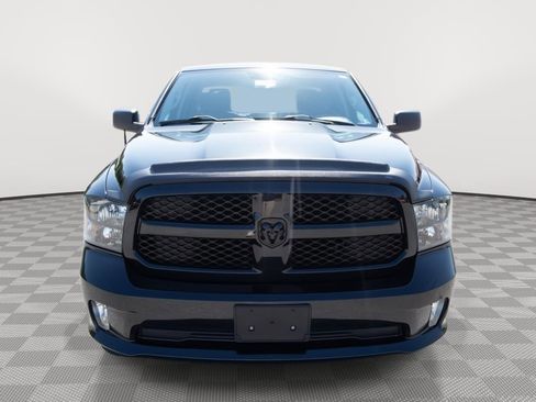 Used 2015 RAM 1500 Express w/ Black Ram 1500 Express Group AWD/4WD image 2