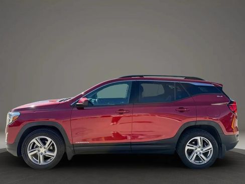 Used 2018 GMC Terrain SLE w/ Driver Convenience Package AWD/4WD image 4