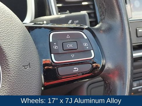Used 2013 Volkswagen Beetle 2.5 FWD image 8