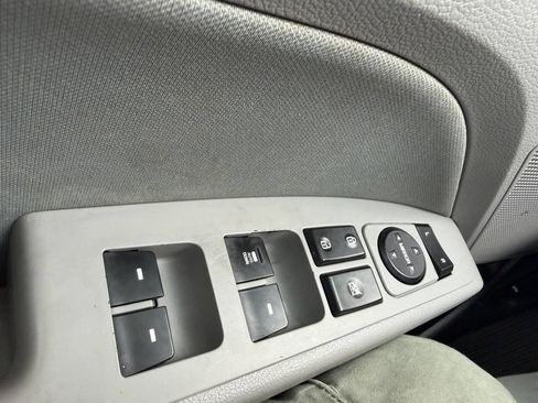 Used 2018 Hyundai Elantra SEL FWD image 15