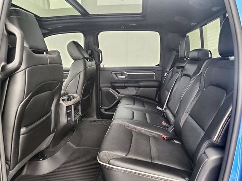 New 2026 RAM 1500 Laramie AWD/4WD image 32