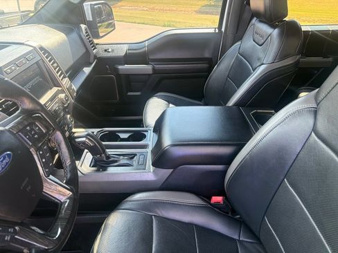 Used 2018 Ford F150 Raptor w/ Equipment Group 802A Luxury AWD/4WD image 22
