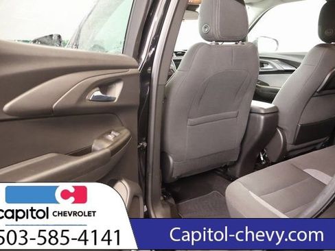 Used 2023 Chevrolet TrailBlazer LT image 27