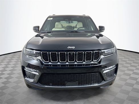 New 2025 Jeep Grand Cherokee Limited w/ Luxury Tech Group II image 2