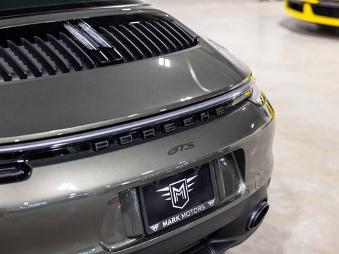 Used 2023 Porsche 911 Targa 4 GTS image 15