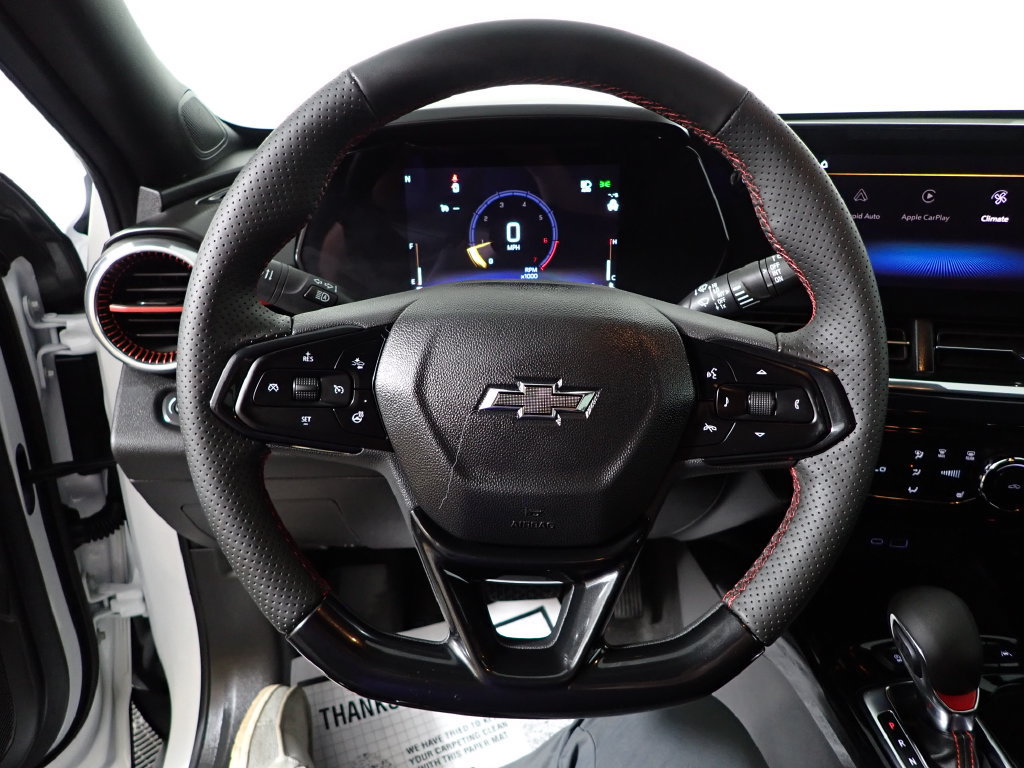 Used 2026 Chevrolet Trax RS w/ Driver Confidence Package FWD image 23
