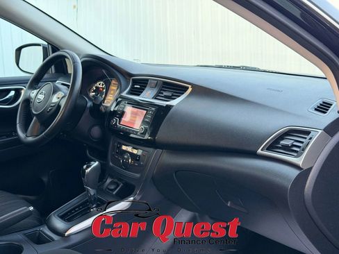 Used 2018 Nissan Sentra SV FWD image 17