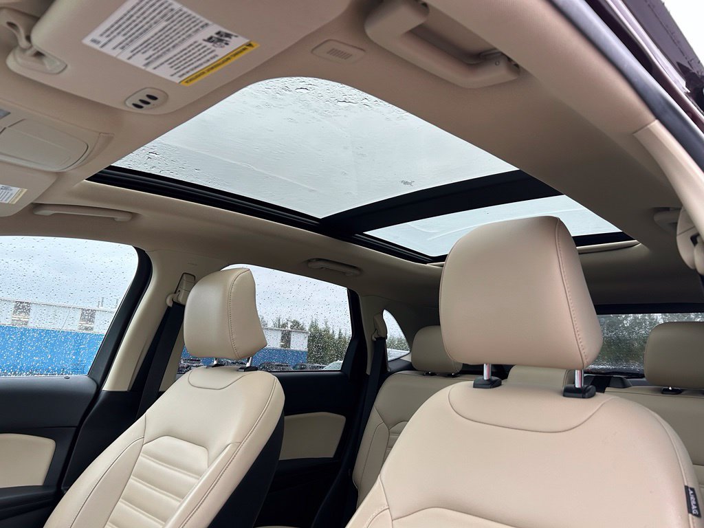 Used 2024 Ford Edge SEL w/ Convenience Package AWD/4WD image 21