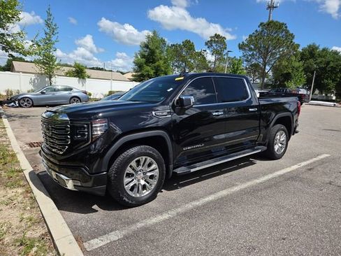 Used 2022 GMC Sierra 1500 Denali image 2