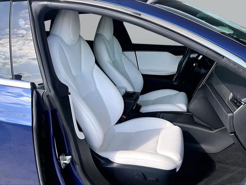 Used 2020 Tesla Model S Performance AWD/4WD image 8